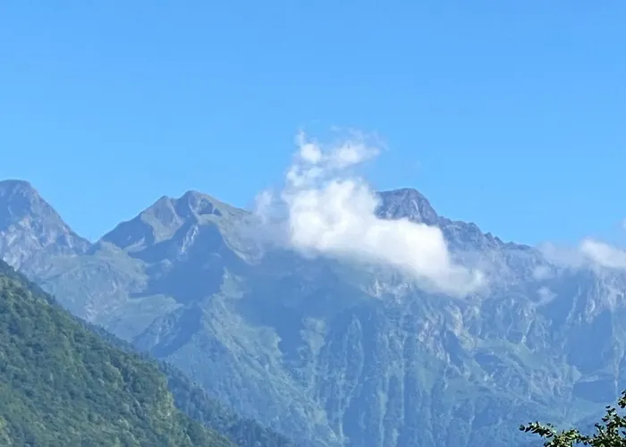 Newly Renovated Ground Floor Close To Thermes Bagneres-de-Luchon