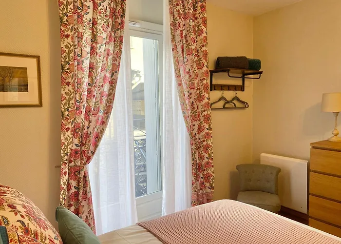 Newly Renovated Ground Floor Close To Thermes Bagneres-de-Luchon